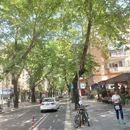 Next To Blloku Lovely Apartment-comodissimo Centro