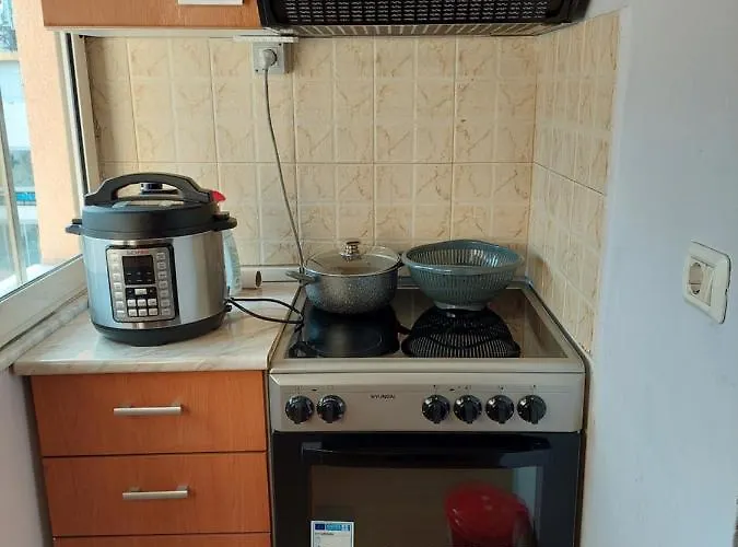 Next To Blloku Lovely Apartment-comodissimo Centro アパート *