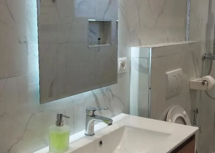 Appartement Next To Blloku Lovely Apartment-comodissimo Centro Tirana